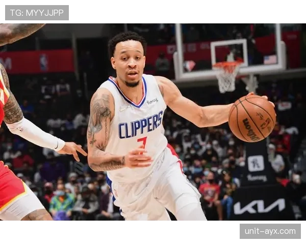 快船新星科菲三分神准，助球队逆转取胜